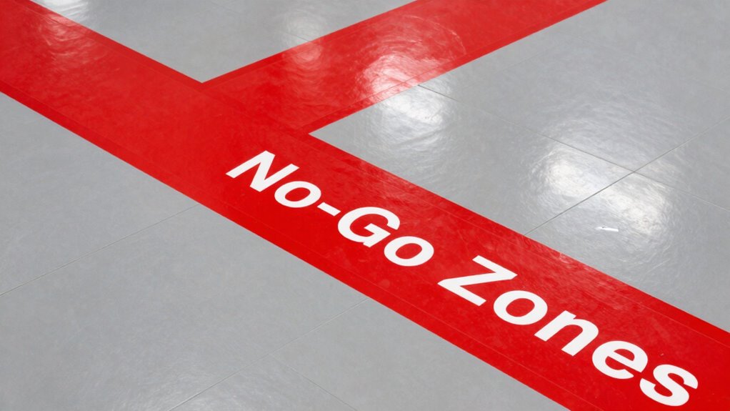 clear safety zone markings